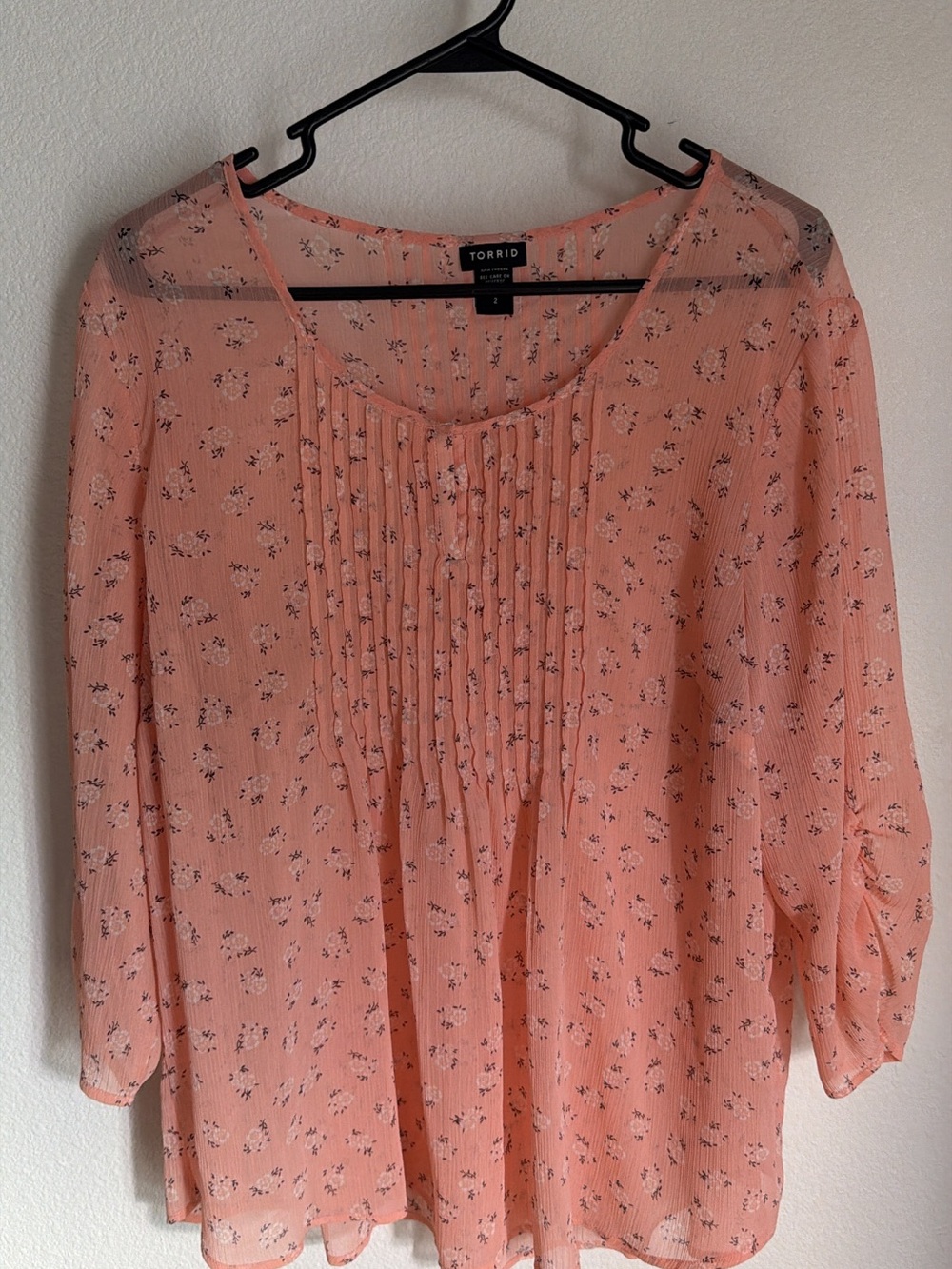 torrid Peach Floral Pintuck Peasant Blouse
